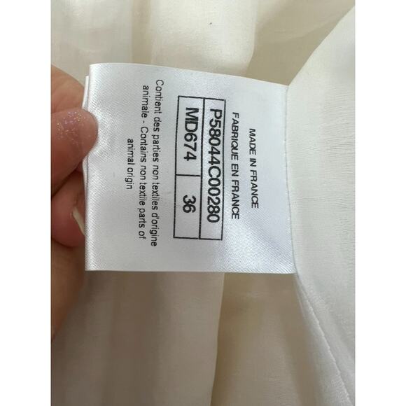 Chanel Lambskin Leather Jacket Women's Size 36 Beige & Gold Stripe Detail Zip - Picture 10 of 16